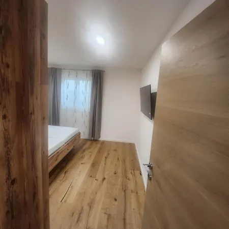 Pensionat Five Makarska